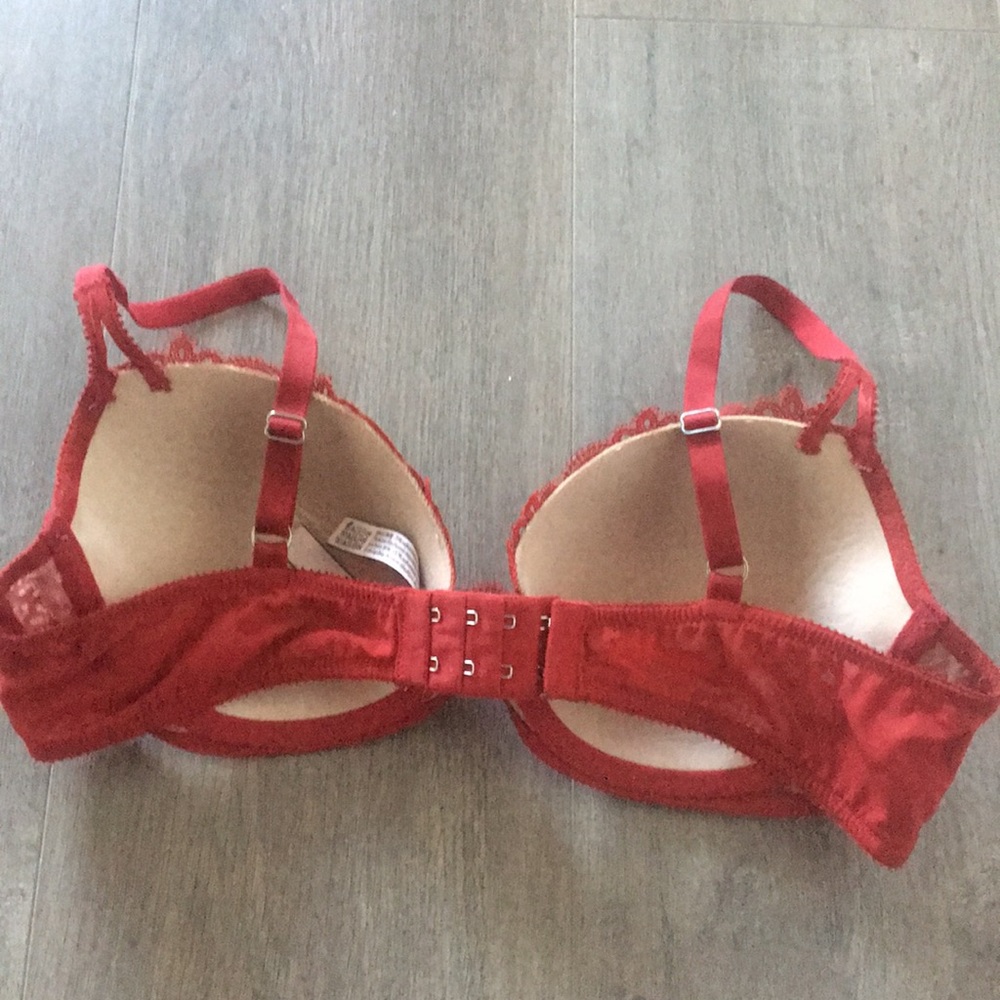 Bra - Picture 2 of 3